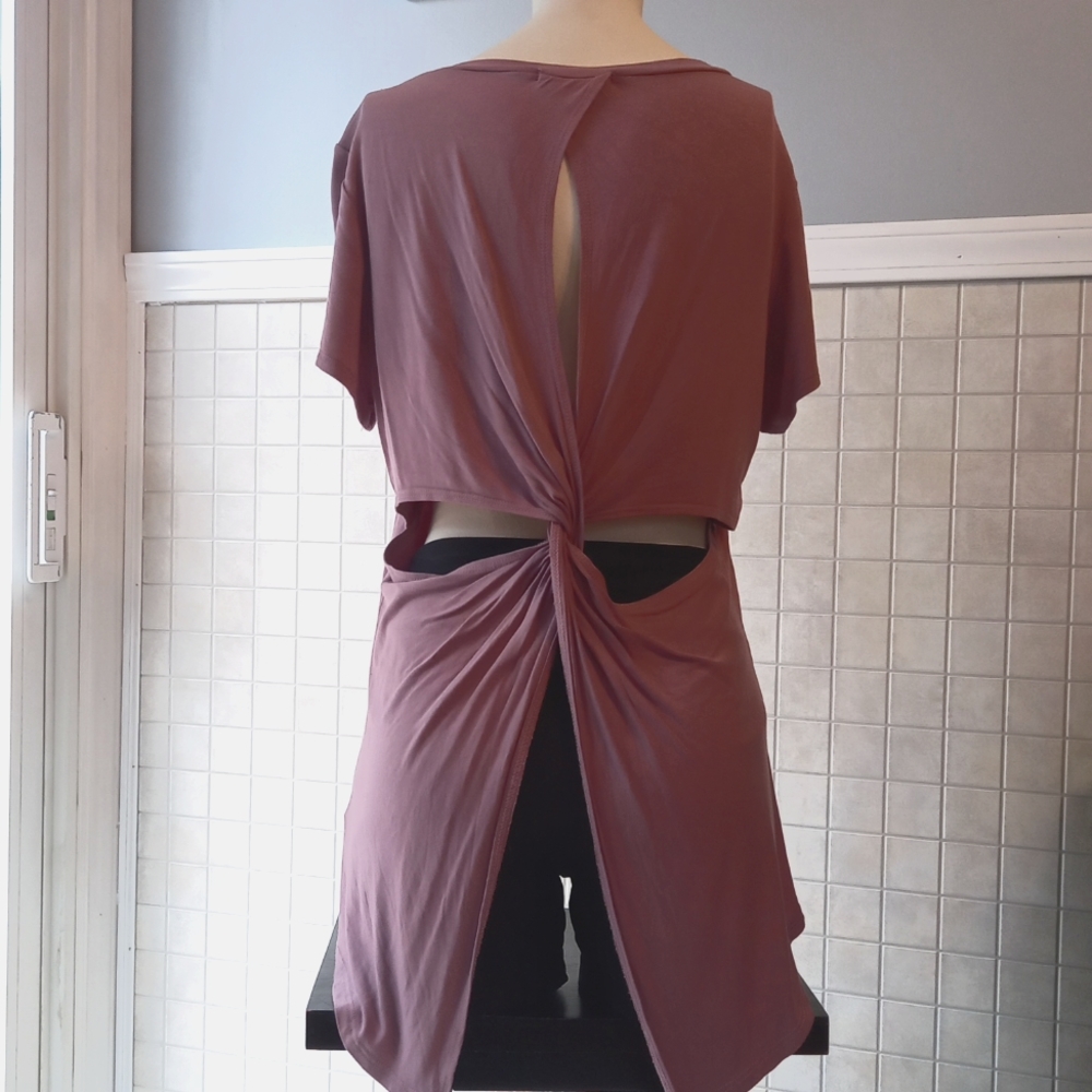 Cherish open back t shirt